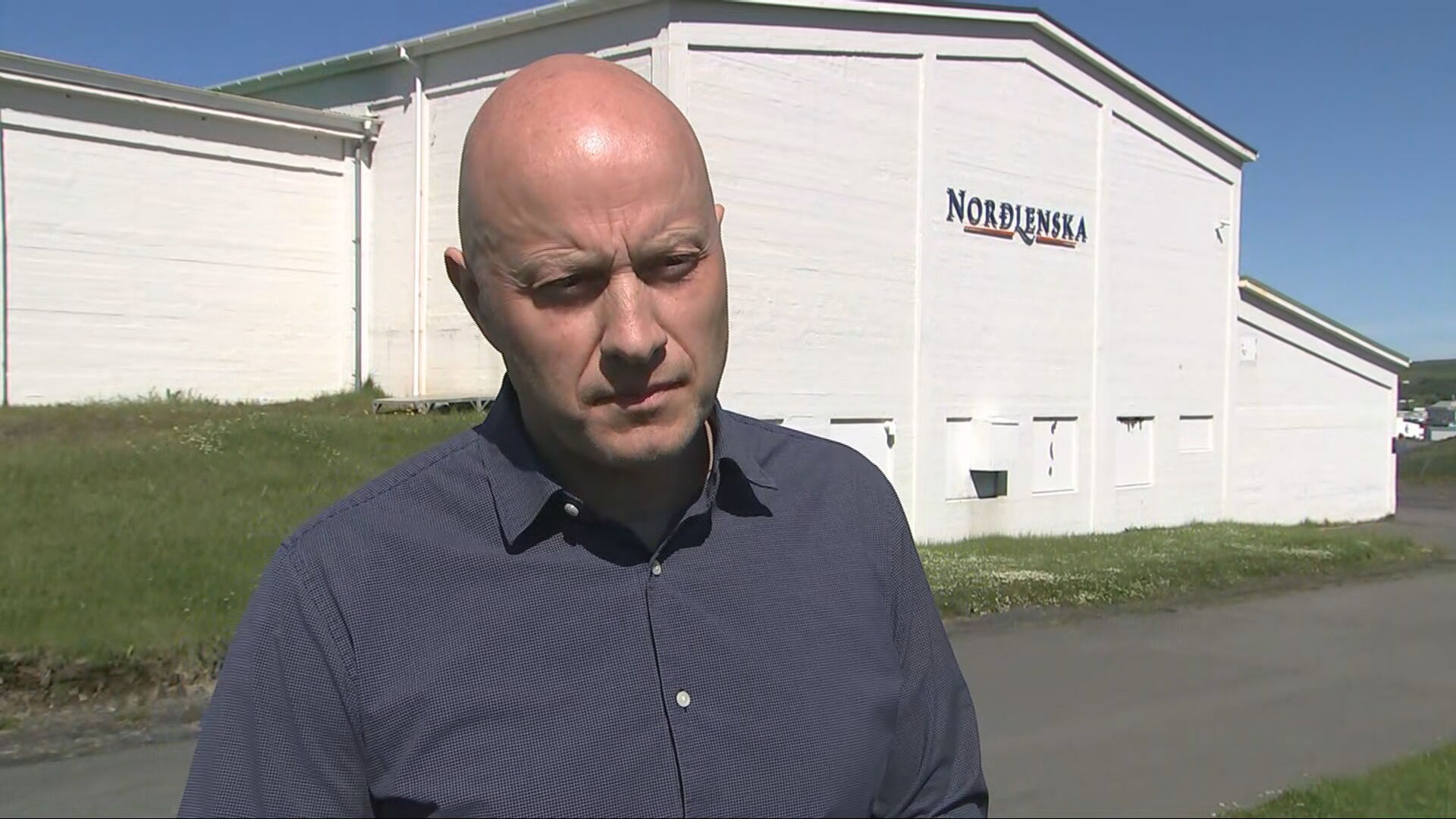 Hefði viljað upplýsa starfsfólk fyrst en engar uppsagnir boðaðar - RÚV.is