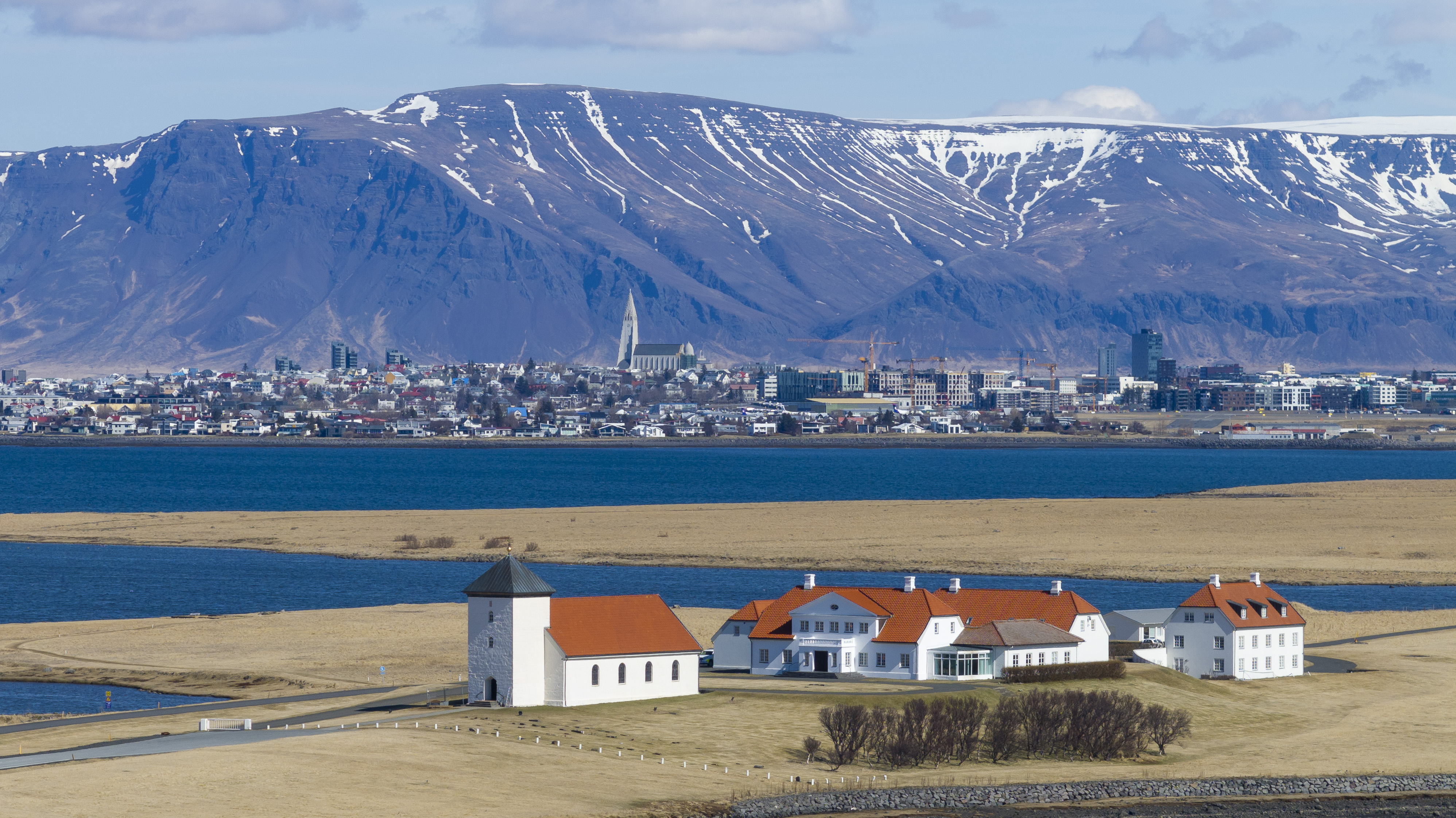 Yosh ayol bilan jinsiy aloqa