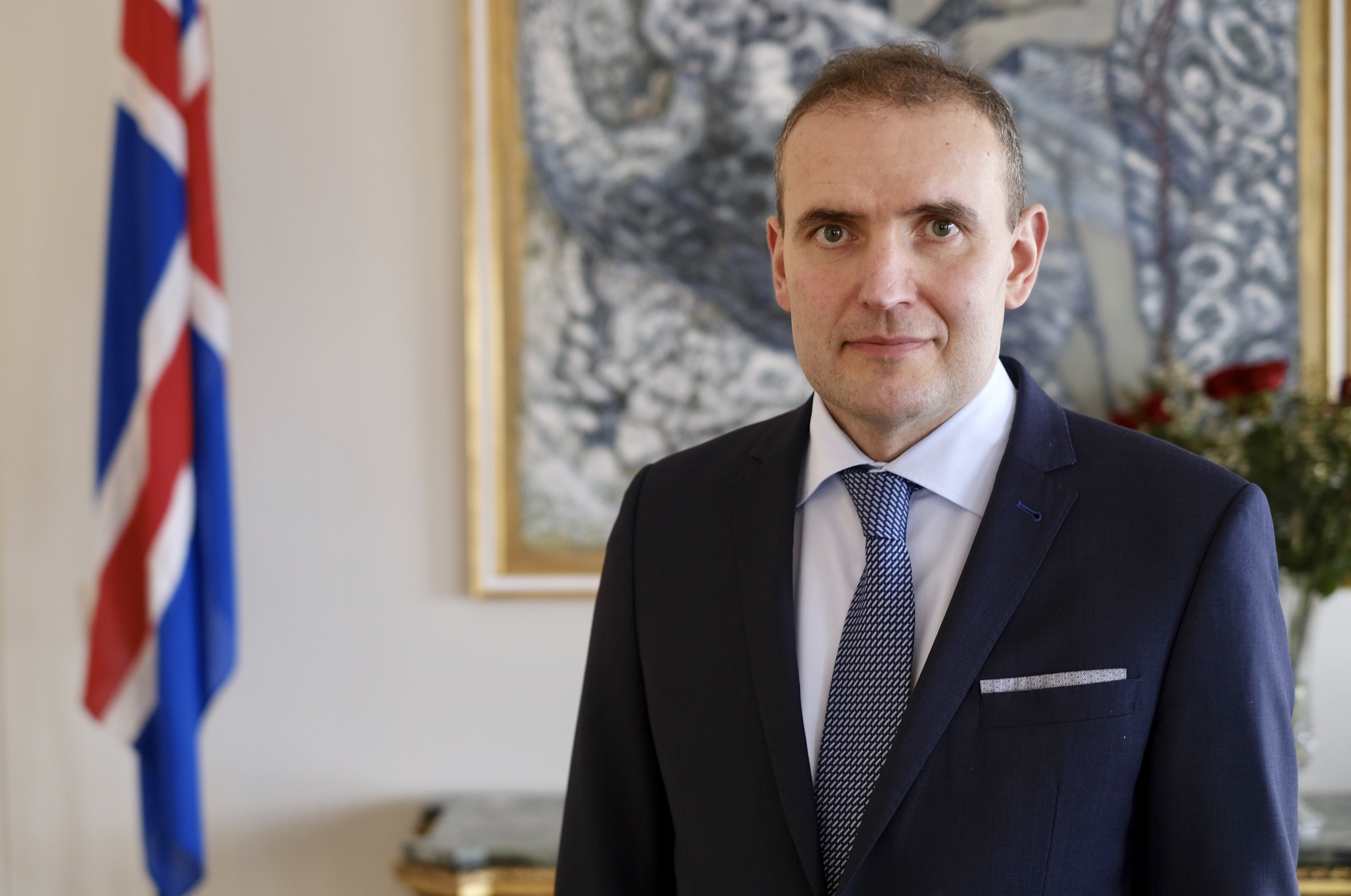 Suyakli ayollar mushuklari porno fotosuratlar