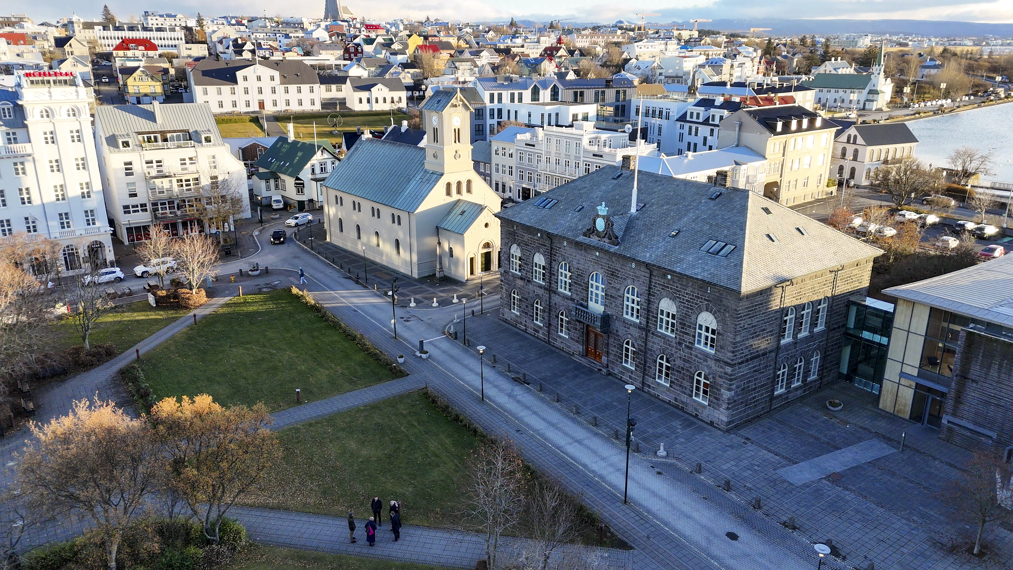 Onlayn porno kino hamshiralar 35-40 yoshli etuk rus ayollari bilan jinsiy aloqa